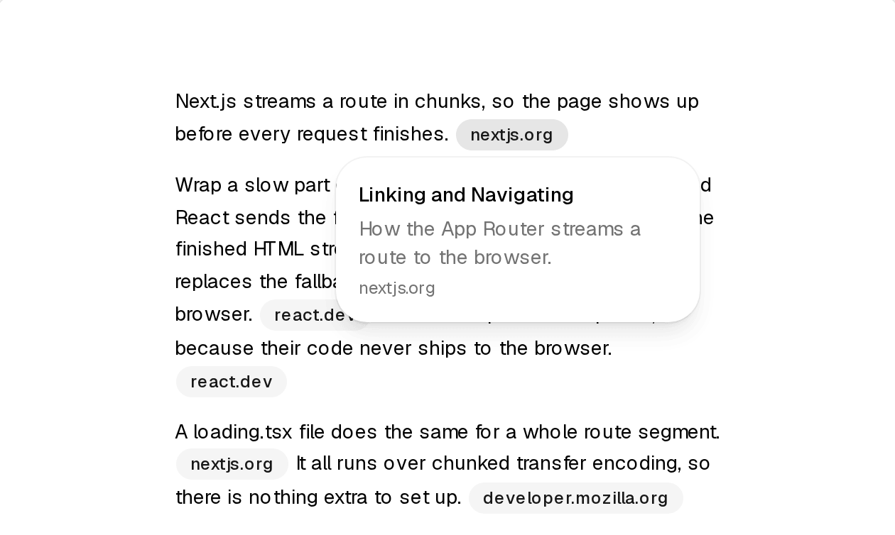 句末的域名胶囊,悬停弹出页面标题、简介和域名 Inline Citation 悬停:句末 nextjs.org 小胶囊上方弹出卡片,显示 Linking and Navigating 标题、简介与域名